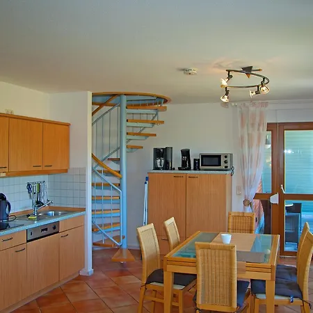 Seeblick 5 - Ruhig - Moenchgut Apartment Sellin (Rugen)